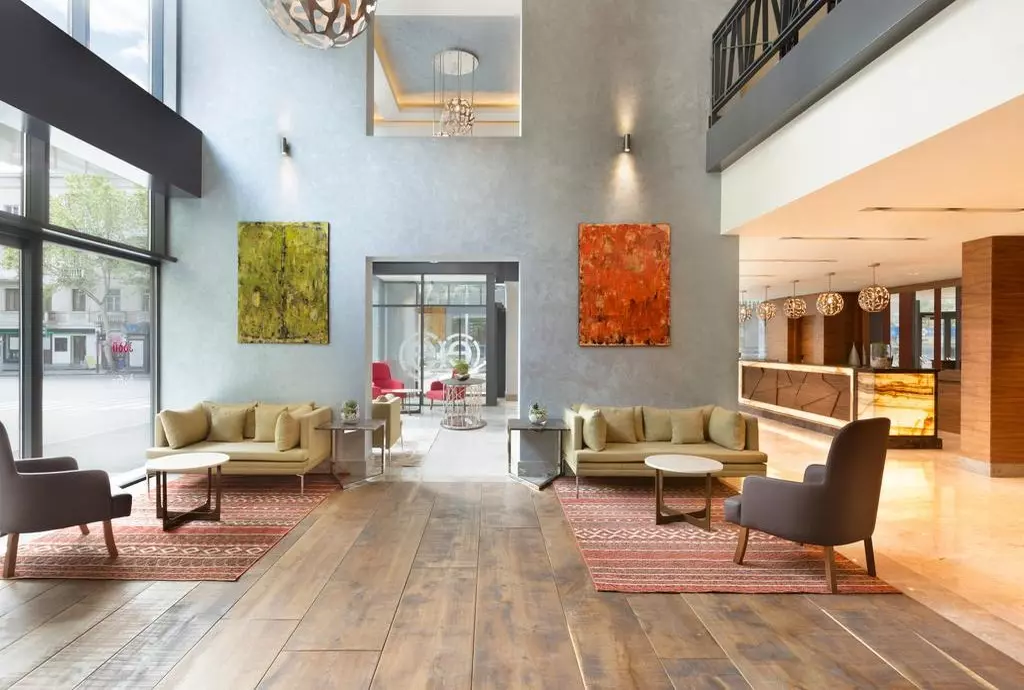 hotel ramada encore tbilisi_shabavizparvaz_08.jpg